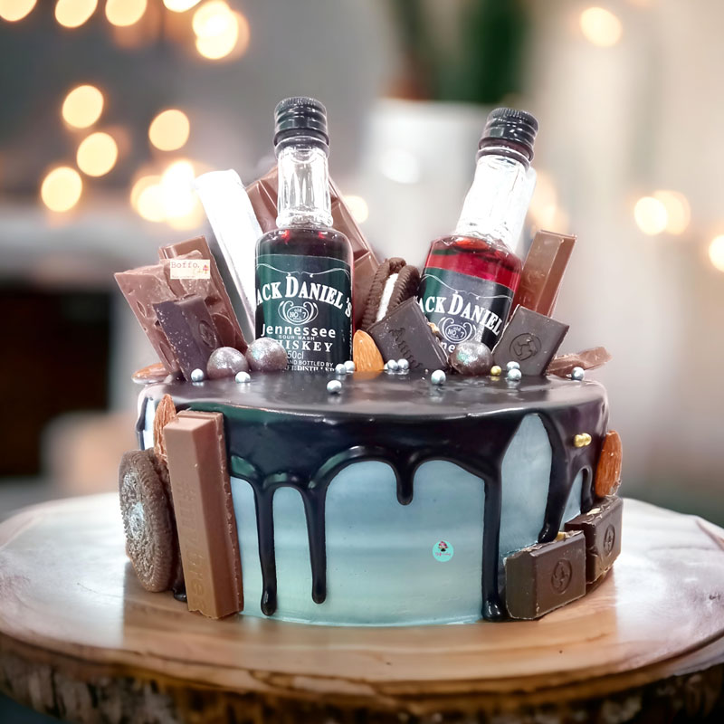 Alcohol-Bottle-Cake